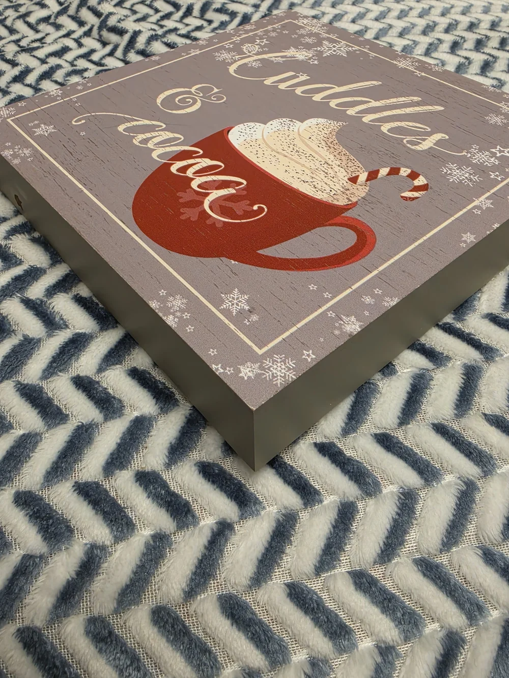 Cuddles & Cocoa Wall Sign - Cozy Coffee Bar Decor